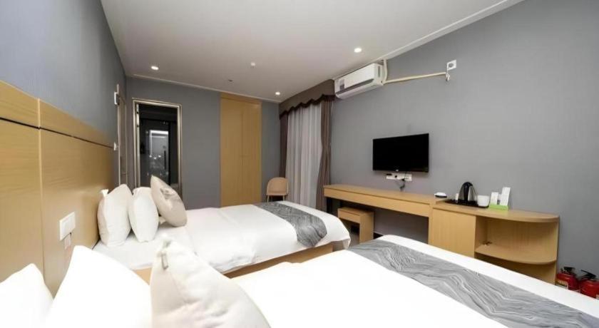 Ying Feng Yuan Hotel Guangzhou Exterior photo